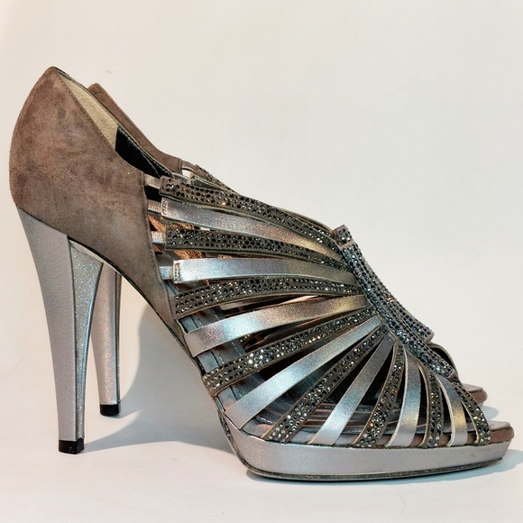 René Caovilla silver swarowski crystal embellished cage pumps, EU41 - Picture 9 of 17